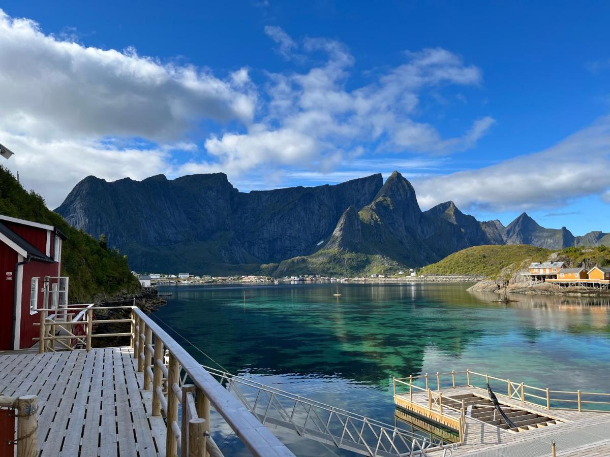Lofoten Suite Apartments - Rostad Retro Rorbuer Reine Extérieur photo