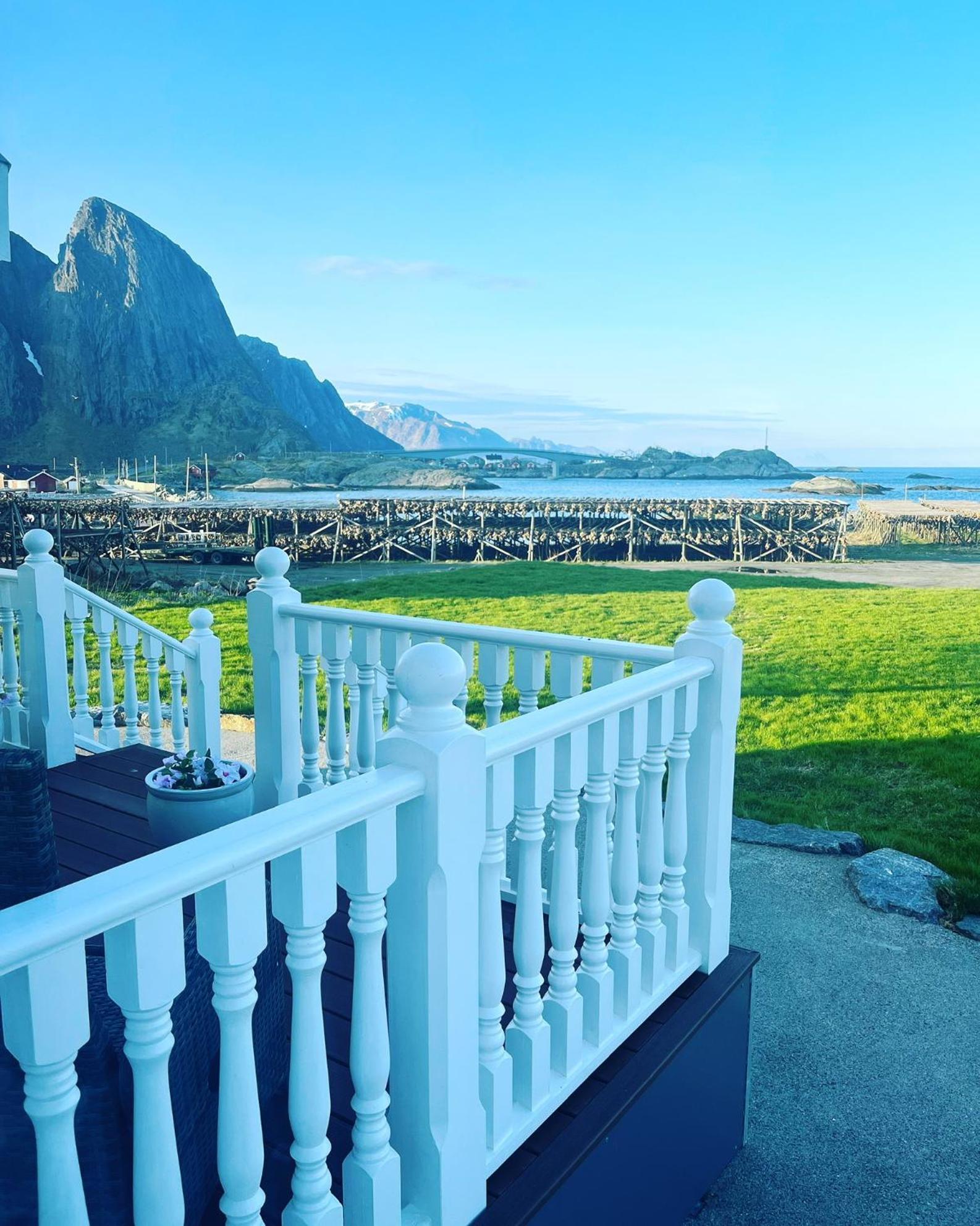Lofoten Suite Apartments - Rostad Retro Rorbuer Reine Extérieur photo